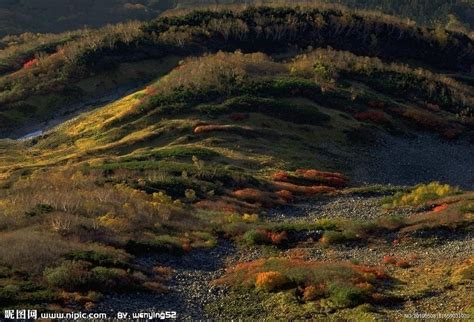 窪地意思 指北針 原理